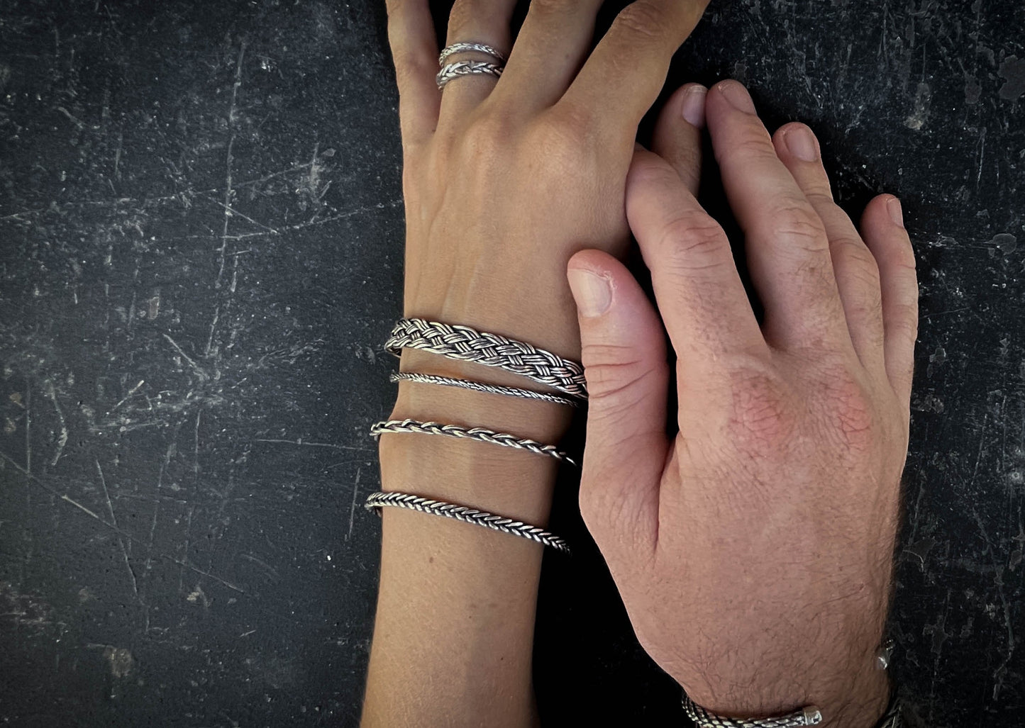 Fishtail Silver Bangle